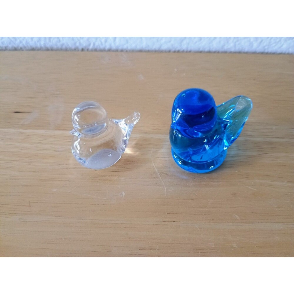 Vintage Glass Birds Including 1991 Signed Ron Ray